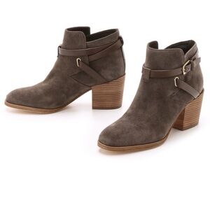 Belle by Sigerson Morrison Genia Booties Size 8